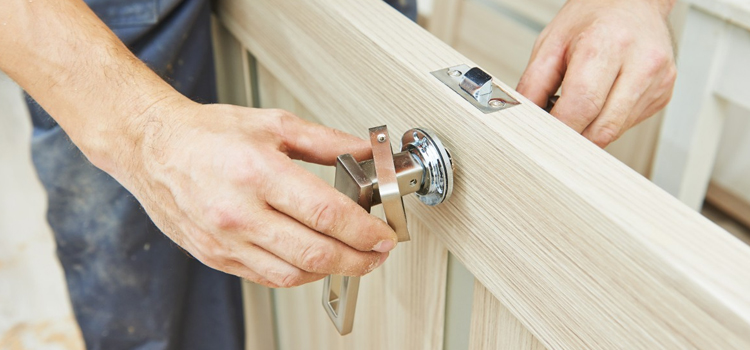 interior door repair Dinuba